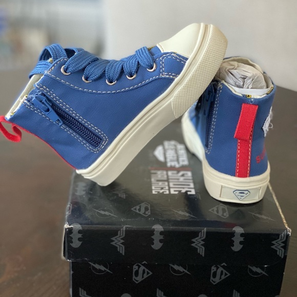 Justice League Superman sneakers - Picture 5 of 6